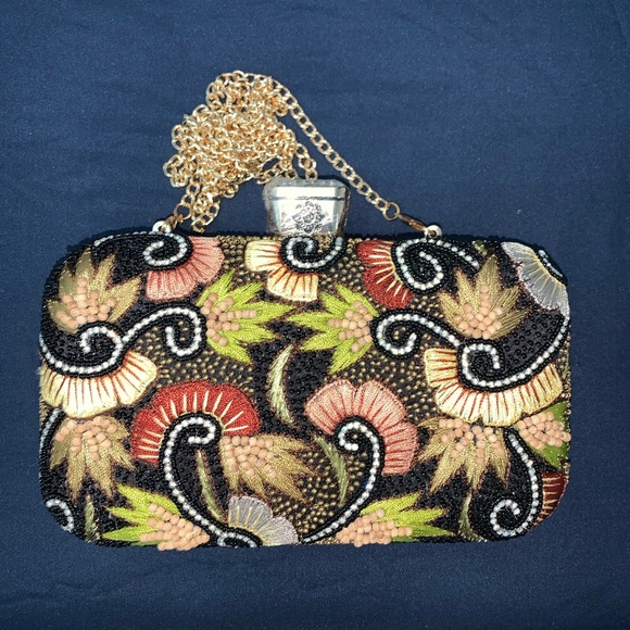 Beautiful beaded/embroidered clutch purse - Picture 1 of 7